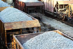 Преимущества доставки щебня при помощи железной дороги